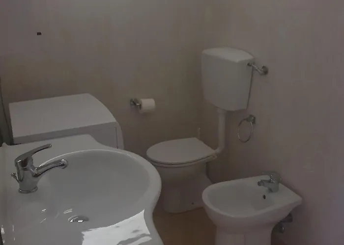 Discover Appennino - Via Roma 72, 12 -